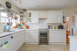 Photo 11- click for photo gallery